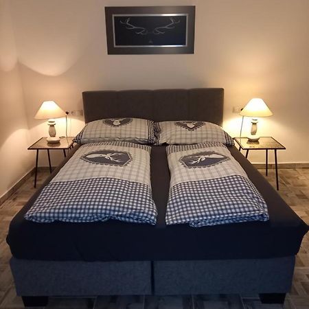 Holiday Oasis Appartements Villach Bagian luar foto